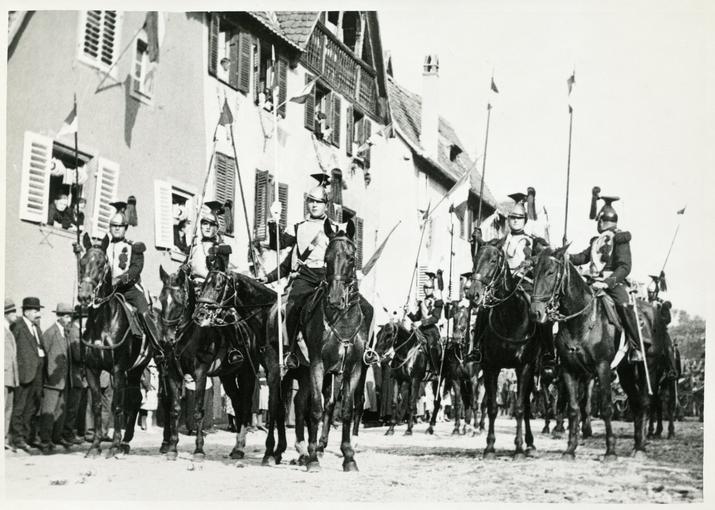 Un peloton du 2e Lanciers (époque : 1870). 