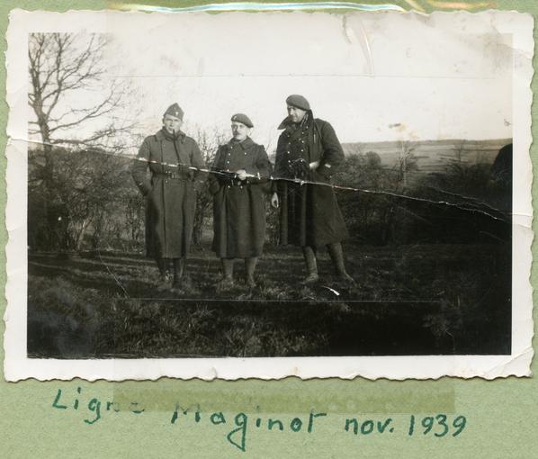 François Meusburger avec ses camarades sur la ligne Maginot en Novembre 1939. 