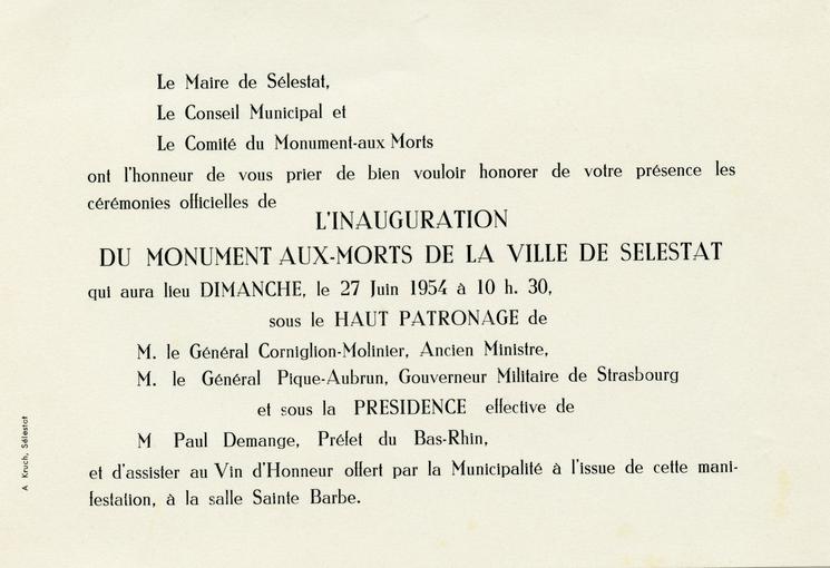 Livret de l'inauguration du Monument aux Morts de la ville de Sélestat le 27 Juin 1954, durant laquelle la ville a rendu hommage à Charles Krafft, faisant partie des soldats tombés pendant les deux Guerres Mondiales. 