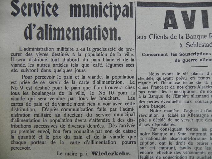 Distributions de denrées alimentaires. « Pour percevoir le pain et la viande, la population est priée de se servir de la carte d’alimentation.» Entre Novembre et Décembre 1918.