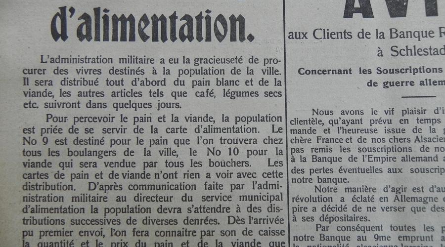 Distributions de denrées alimentaires. « Pour percevoir le pain et la viande, la population est priée de se servir de la carte d’alimentation.» Entre Novembre et Décembre 1918.