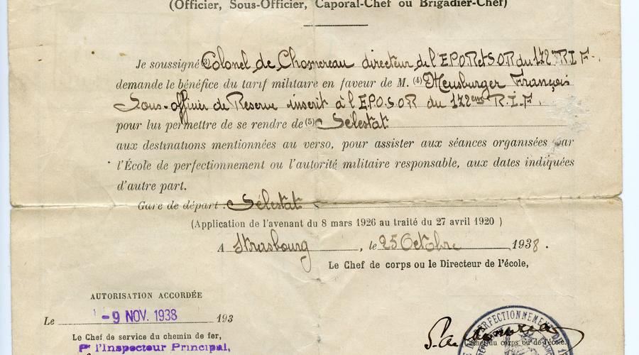 Autorisation pour l'obtention d'un tarif militaire pour les déplacements depuis Sélestat vers les lieux d'instruction du service militaire. Le 9 Novembre 1938.