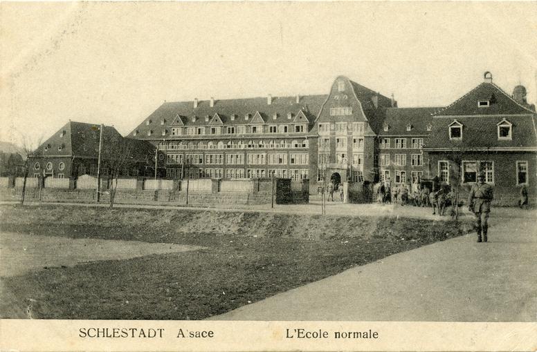 L'École Normale, actuellement l'Institut National Supérieur du Professorat et de l'Education (INSPÉ).